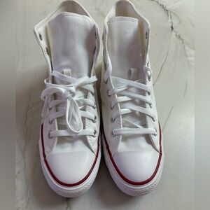 Converse Men’s High Top Chuck Taylor Tennis Shoes